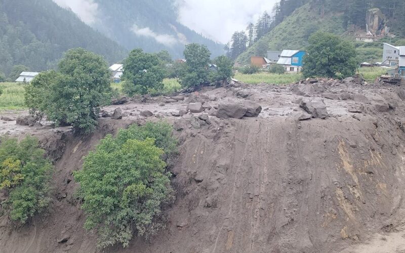Massive cloudburst in J-K's Kishtwar; 17 killed, 65 rescued so far