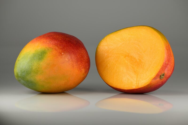 Can Diabetics Safely Eat Mangoes? New Studies Offer Nuanced Answers
