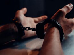 2 booked for cheating, criminal conspiracy in J-K's Srinagar
