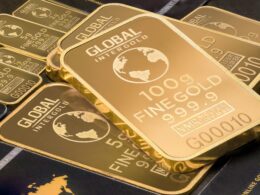 Gold, silver prices cool after record highs; jewellery sales jump 35–40 pc during Dhanteras