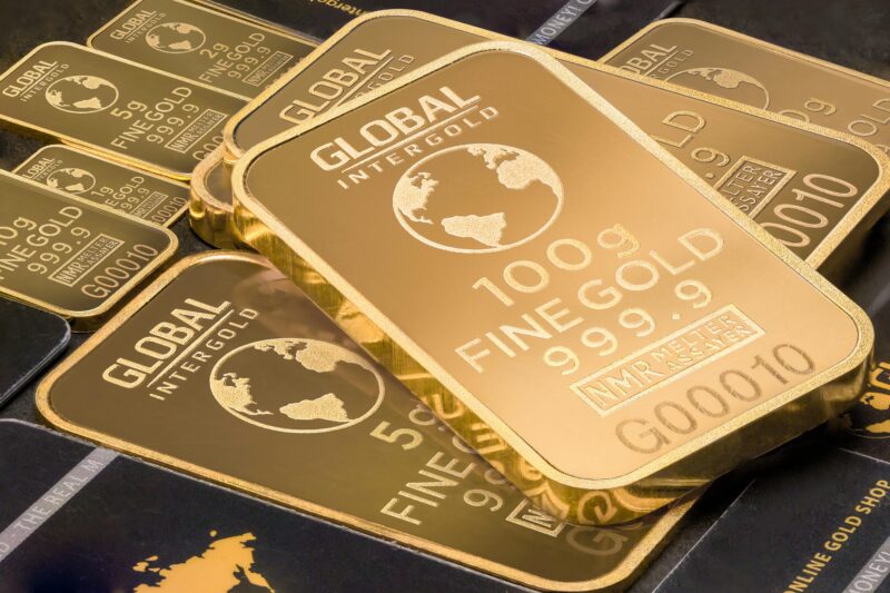 Gold, silver prices cool after record highs; jewellery sales jump 35–40 pc during Dhanteras