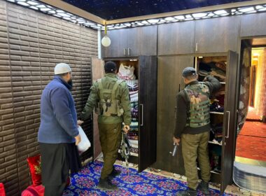 Raids conducted across Kashmir as police crack down on banned Jamaat-e-Islami group