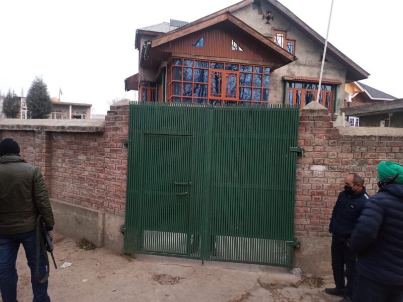 Counter-Intelligence wing of J&K Police carries out raids at multiple places in Kashmir