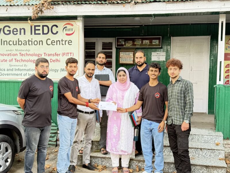 NIT Srinagar students launch startup to digitize India’s labour chowks